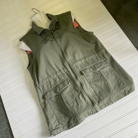 Columbia Army Green Vest - Picture 14 of 16
